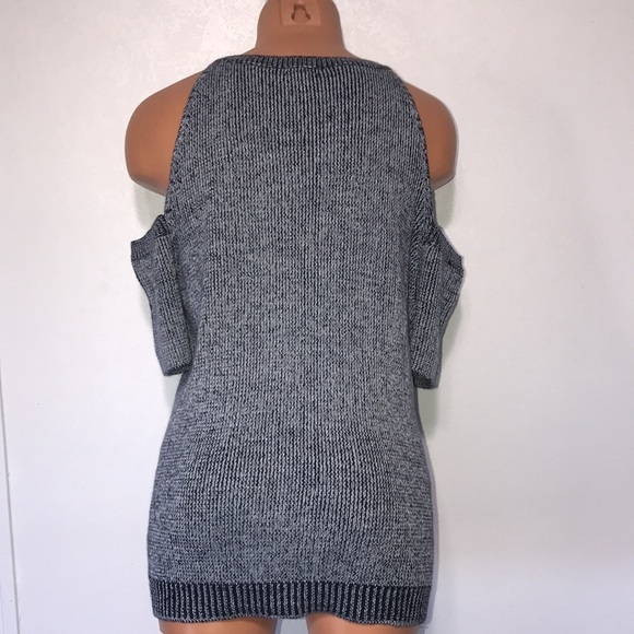 Splendid Surrey Mark Cold Shoulder Pullover Blue Size Medium - Picture 6 of 10